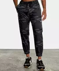 Men's Apparel RVCA Spectrum Cuffed 15 Men's Apparel RVCA Spectrum Cuffed