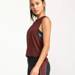 RVCA Rogue Tank 22 RVCA Rogue Tank