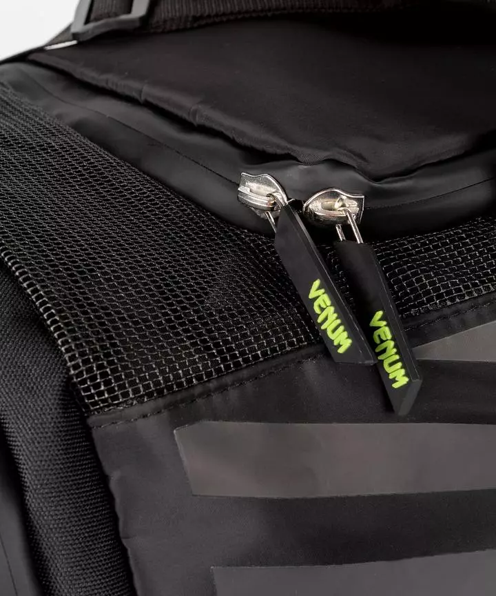 Venum Stripes Sports Bag 7 Venum Stripes Sports Bag