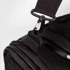 Venum Stripes Sports Bag 19 Venum Stripes Sports Bag