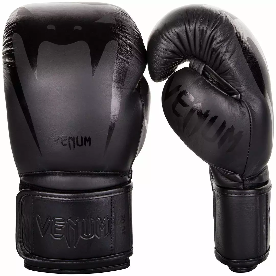 Venum Giant 3.0 Boxing Gloves 6 Venum Giant 3.0 Boxing Gloves