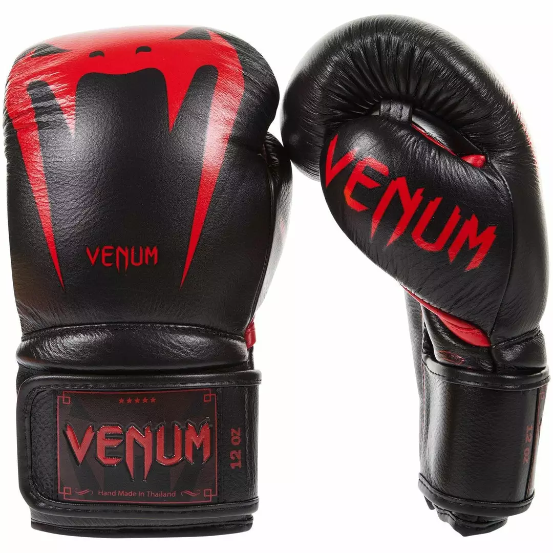 Venum Giant 3.0 Boxing Gloves 5 Venum Giant 3.0 Boxing Gloves