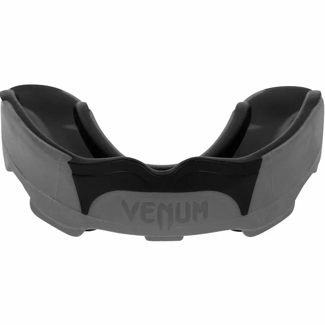 Protective Gear Venum Predator Mouthguard 5 Protective Gear Venum Predator Mouthguard